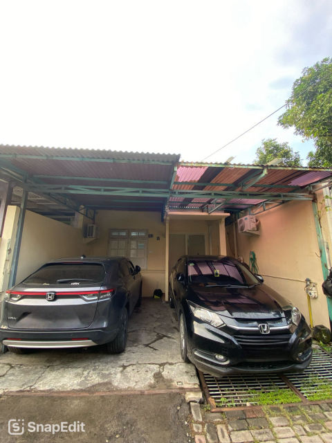Dijual Rumah Wisma Medokan Tengah