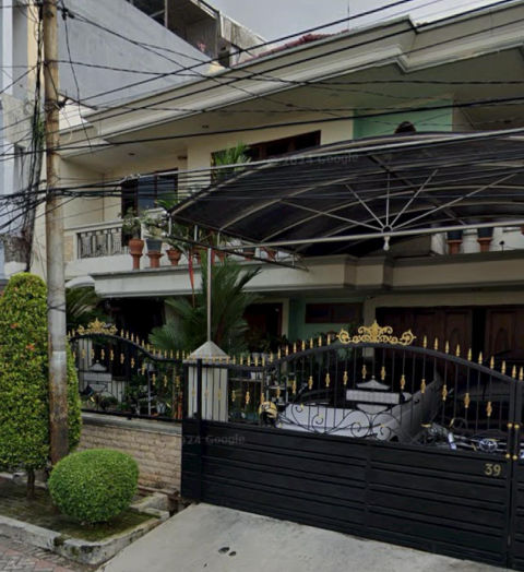 Dijual Rumah Darmo Permai Selatan