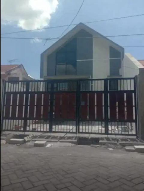 Dijual Rumah Tropodo Baru Gress
