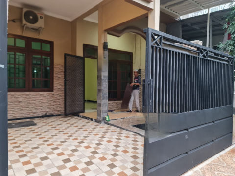 Dijual Rumah Babatan Pratama