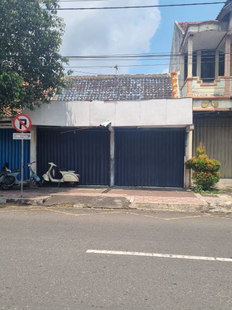 Dijual Ruko Komerisal Jalan Wahid Hasyim 33 Yogyakarta