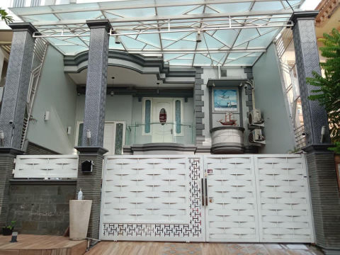 Dijual / Disewa Rumah Darmo Hill