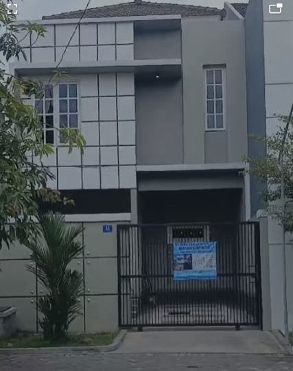 Dijual Rumah Tenggilis Utara