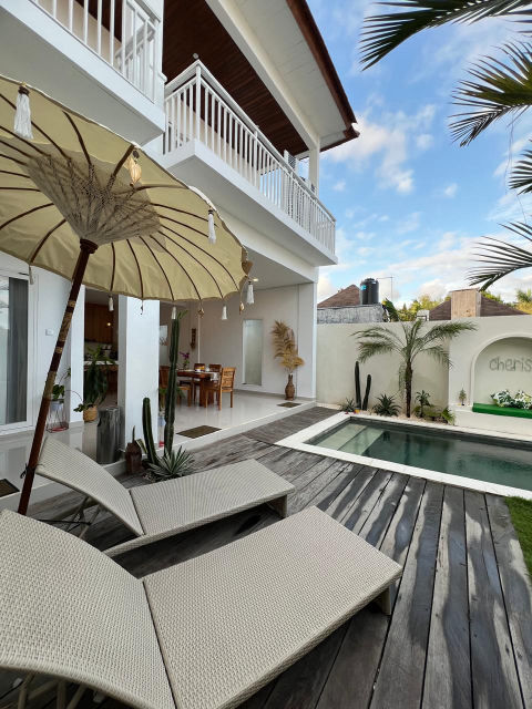 Dijual Villa Canggu Brawa Seminyak Bali