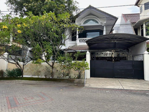 Dijual Rumah Galaxy Bumi Permai