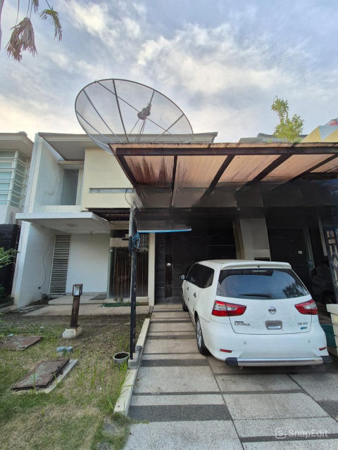 Dijual Rumah Pakuwon City Palm Beach