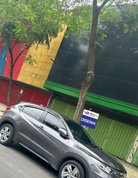 Disewa Ruko Komersial Jalan Raya Urip Sumoharjo