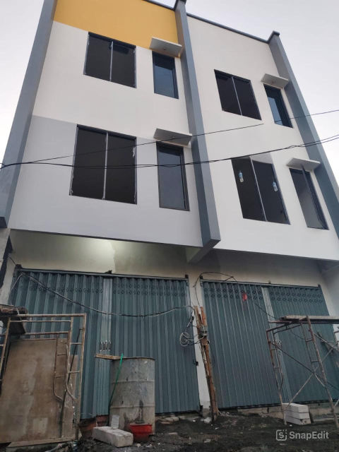 Dijual / Disewa Ruko Komersial Jalan Raya Tambaksari Baru Gress