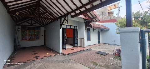 Dijual Rumah Rungkut Menanggal