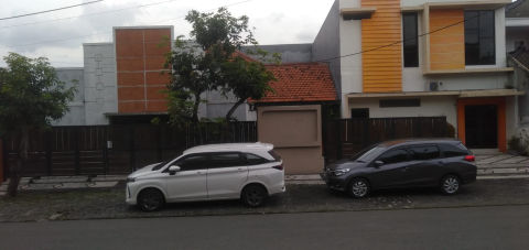 Dijual Rumah Gayungsari