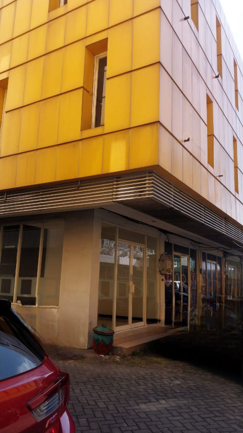 Dijual / Disewa Ruko Komersial Este Square