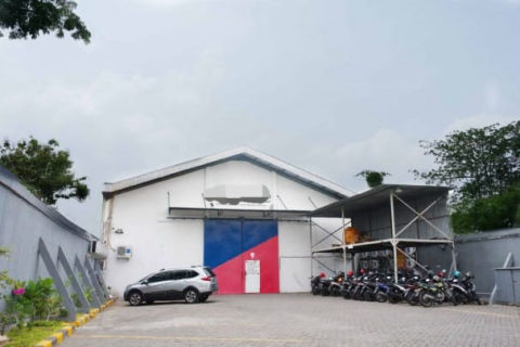 Dijual / Disewa Komersial Bangunan Raya Wiyung