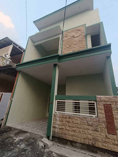 Dijual Rumah Pakal Barat