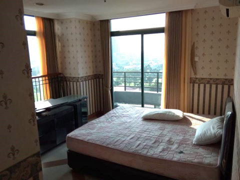 Dijual / Disewa Kondominium Graha Family
