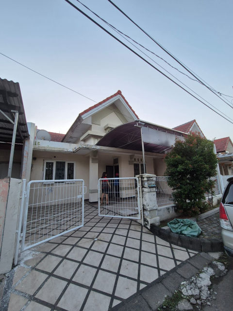 Dijual Rumah Pantai Mentari