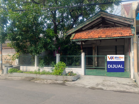 Dijual Rumah Semolowaru Elok