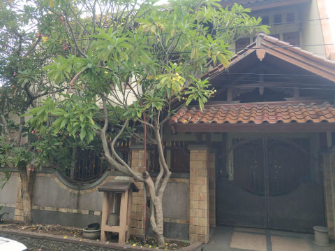 Dijual Rumah Rungkut Menanggal