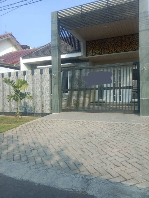 Dijual Rumah Jalan Jemursari