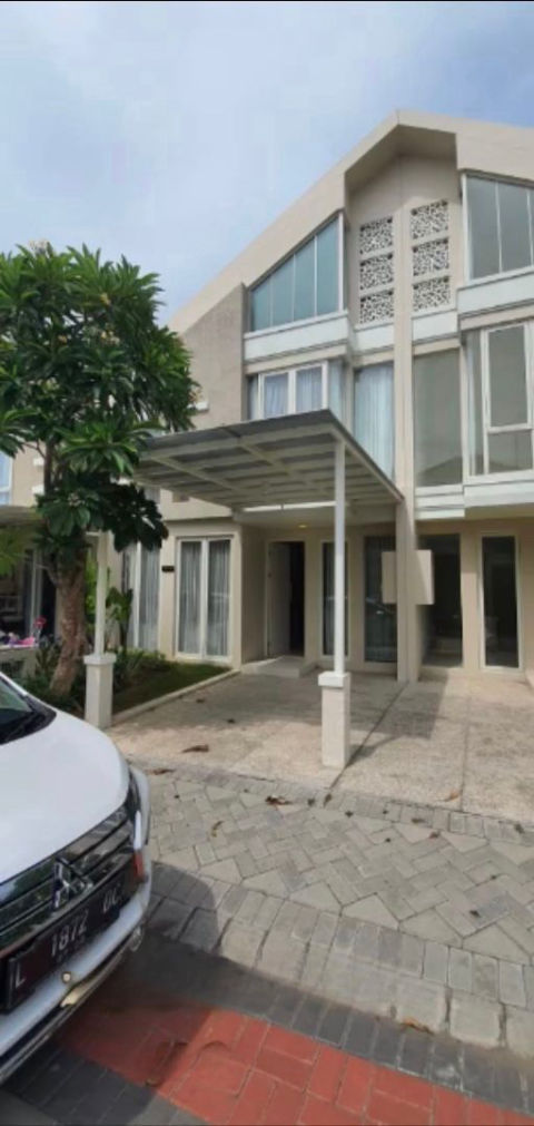 Dijual Rumah Pakuwon City Cluster Zimbali Costa