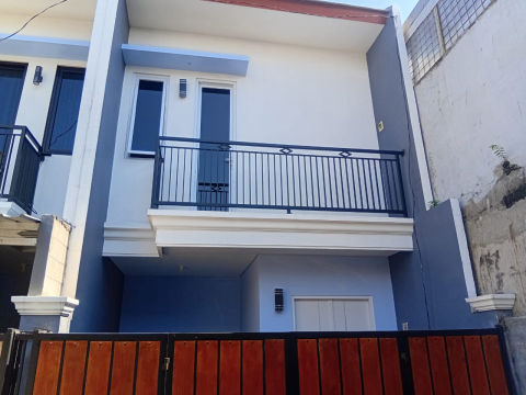 Dijual Rumah Jalan Libra Tambaksari Baru Gress