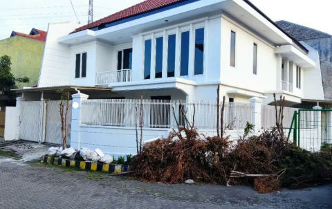 Dijual Rumah Darmo Indah Asri