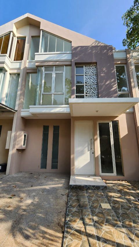 Dijual Rumah Pakuwon City Cluster Zimbali Costa