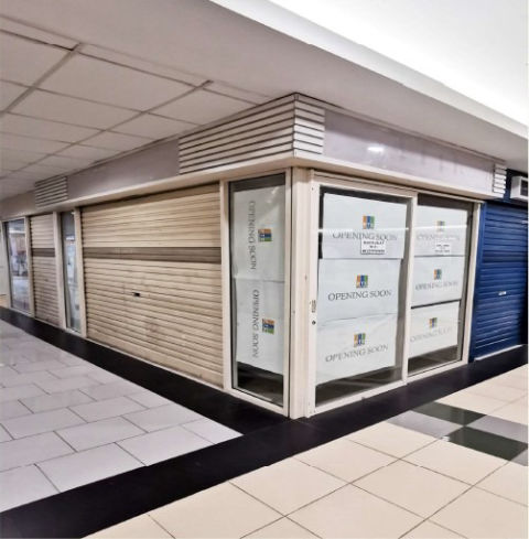 Dijual Stand Pakuwon Trade Center