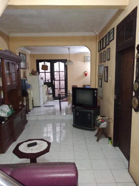 Dijual Rumah Darmo Permai