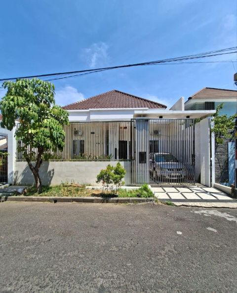 Dijual Rumah Pantai Mentari