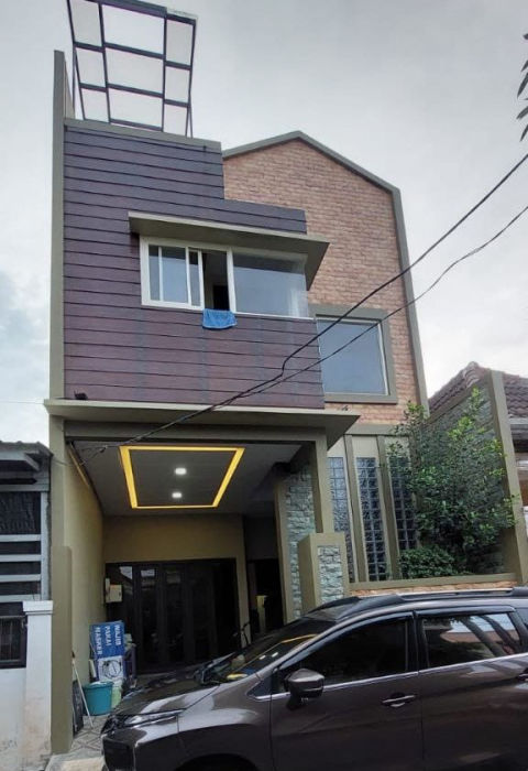 Dijual Rumah Lebak Timur