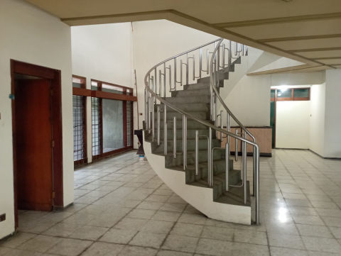 Dijual Rumah Jalan Raya Kendangsari