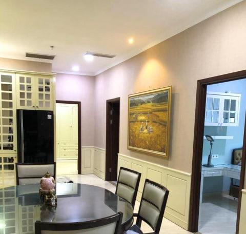 Dijual / Disewa Penthouse Grand Sungkono Lagoon Tower Venetian