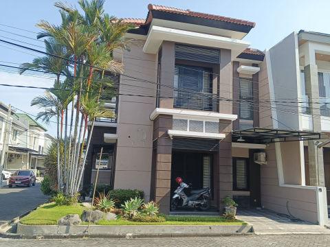 Dijual Rumah Regency 21