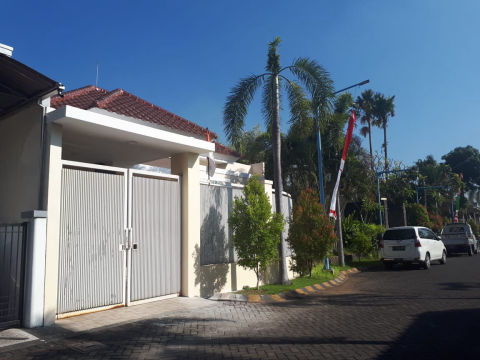 Dijual Rumah Central Park Wiguna