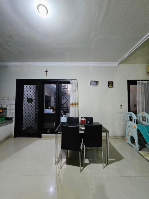 Dijual Rumah Central Park A. Yani