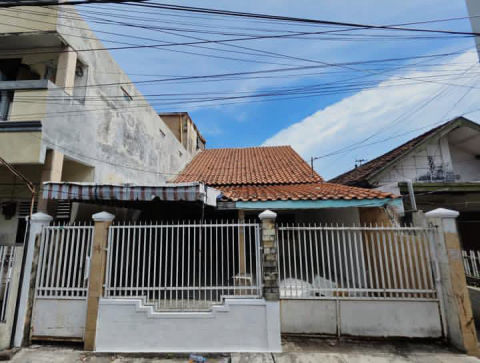 Dijual Rumah Jalan Kalisari