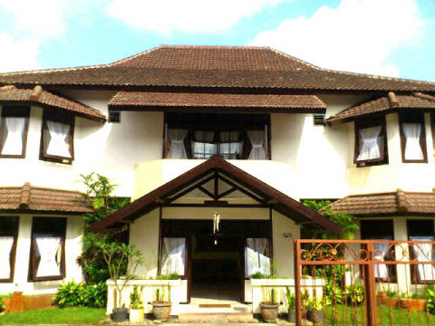 Dijual Villa Tretes