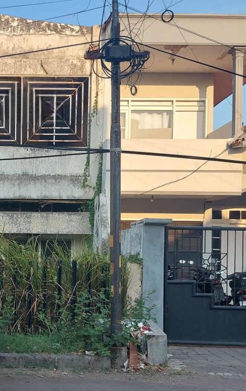 Dijual Rumah Hitung Tanah Manyar