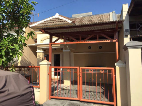 Dijual Rumah Jalan Wiguna