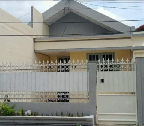 Dijual Rumah Darmo Indah Selatan