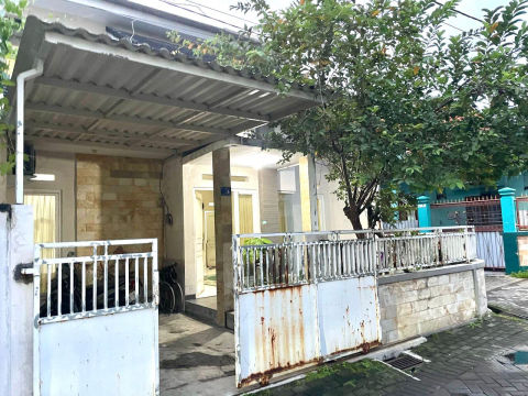 Dijual Rumah Karangan Wiyung