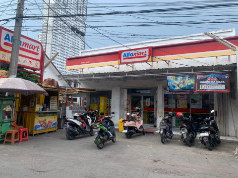 Dijual Komersial Tempat Usaha Jalan Raya Bendul Merisi Jagir