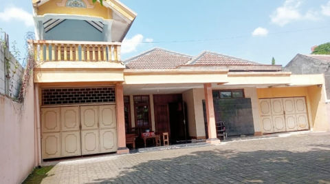Dijual Rumah Jalan Raya Jambangan Baru