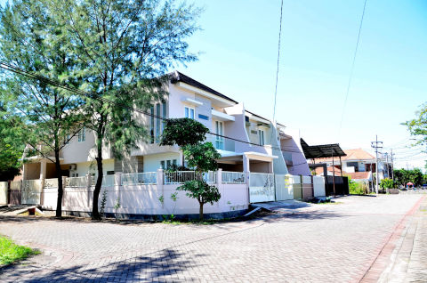Dijual Rumah Gayungsari Barat Baru
