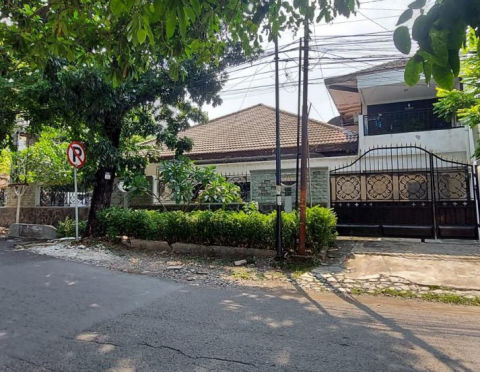 Dijual Rumah Dukuh Kupang Barat