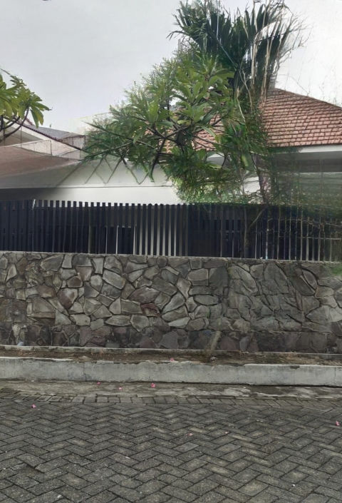 Dijual Rumah Jalan Jemur Andayani
