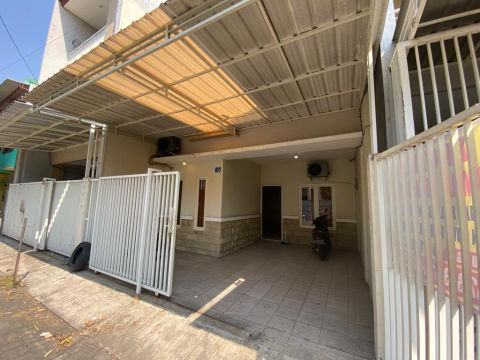 Dijual Rumah Jalan Kutisari