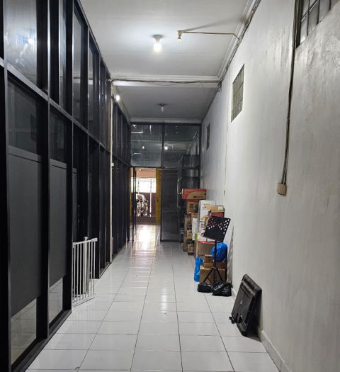 Dijual Komersial Ruko dan Gudang Jalan Menur Pumpungan