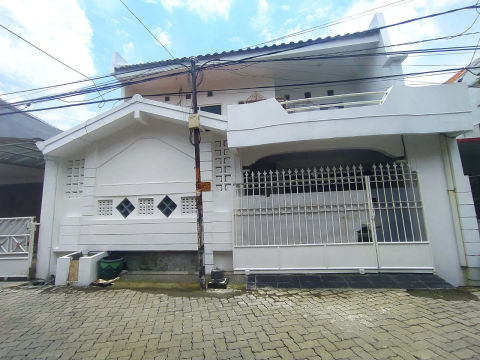 Dijual Rumah Semolowaru Elok