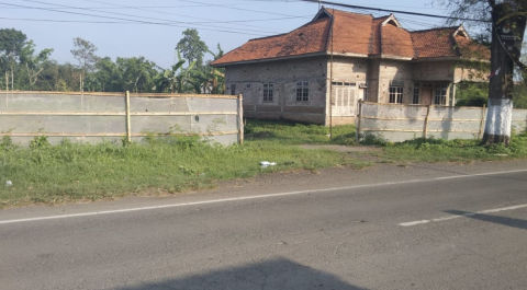 Dijual Rumah Jalan Raya Wonojati Jember